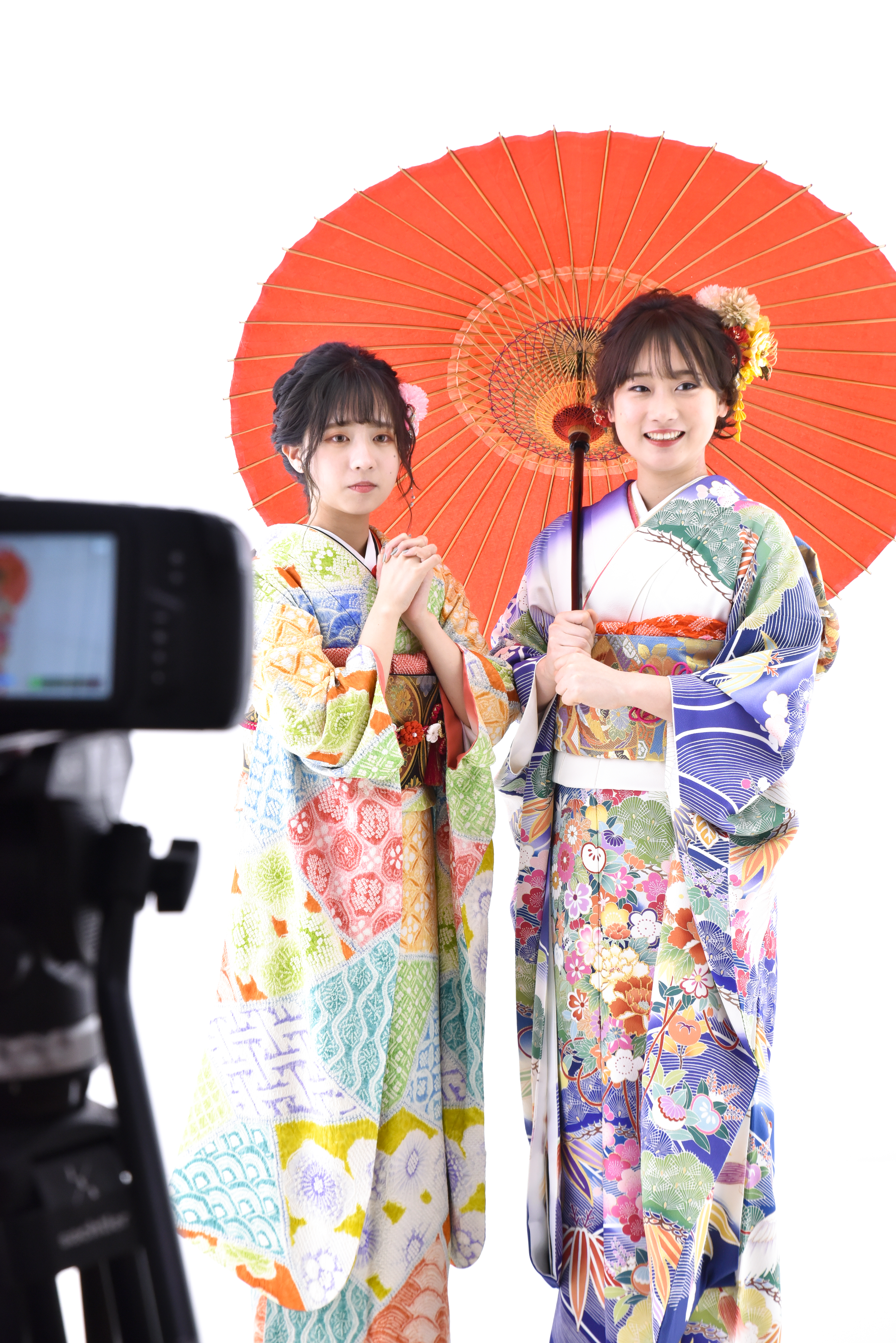 逆さ撮り 着物 着物姿を綺麗に撮る方法 | 神戸・六甲 レンタル＆フォトスタジオ華蓮 振袖撮影のあれそれ